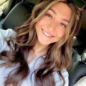 Meet your Posher, Haley